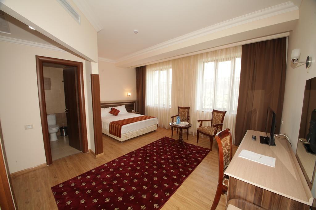 Artsakh Hotel 예레반 외부 사진