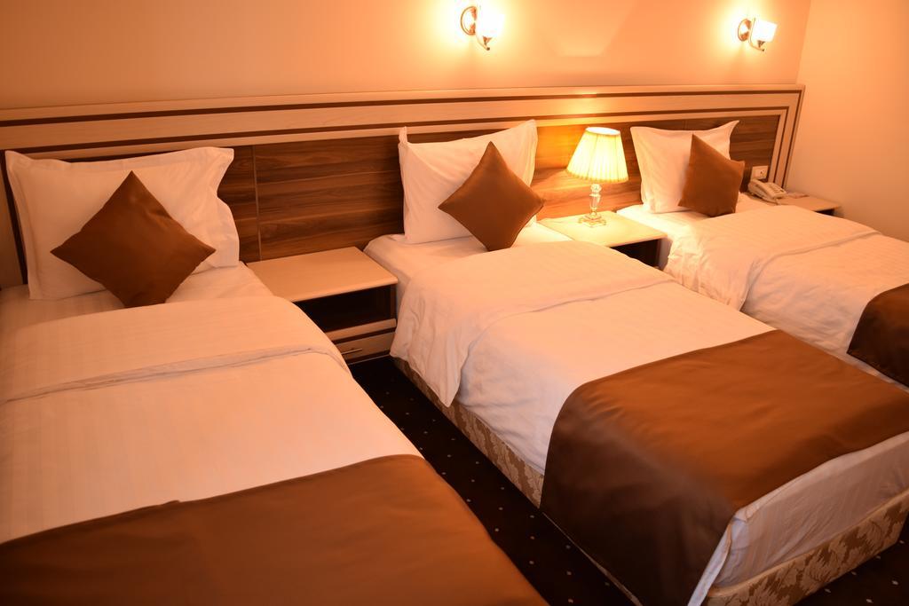 Artsakh Hotel 예레반 외부 사진