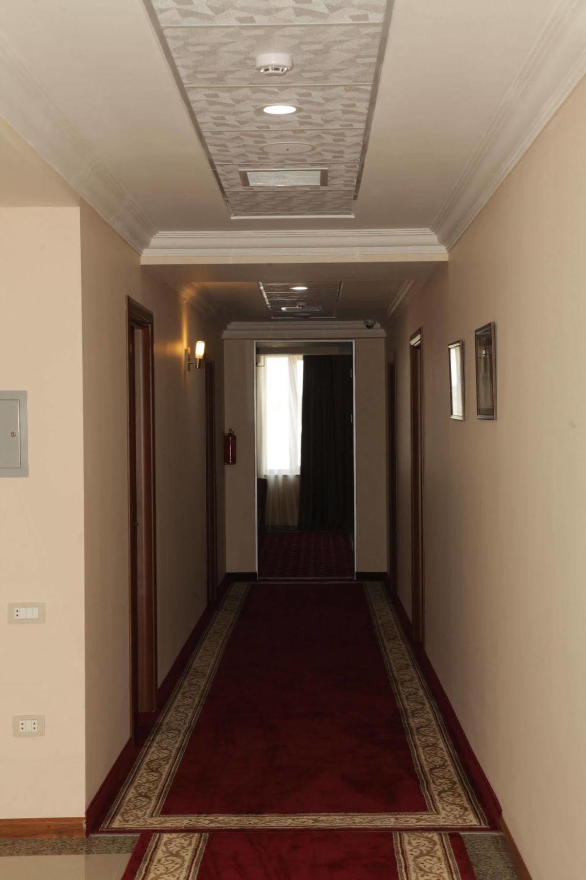 Artsakh Hotel 예레반 외부 사진